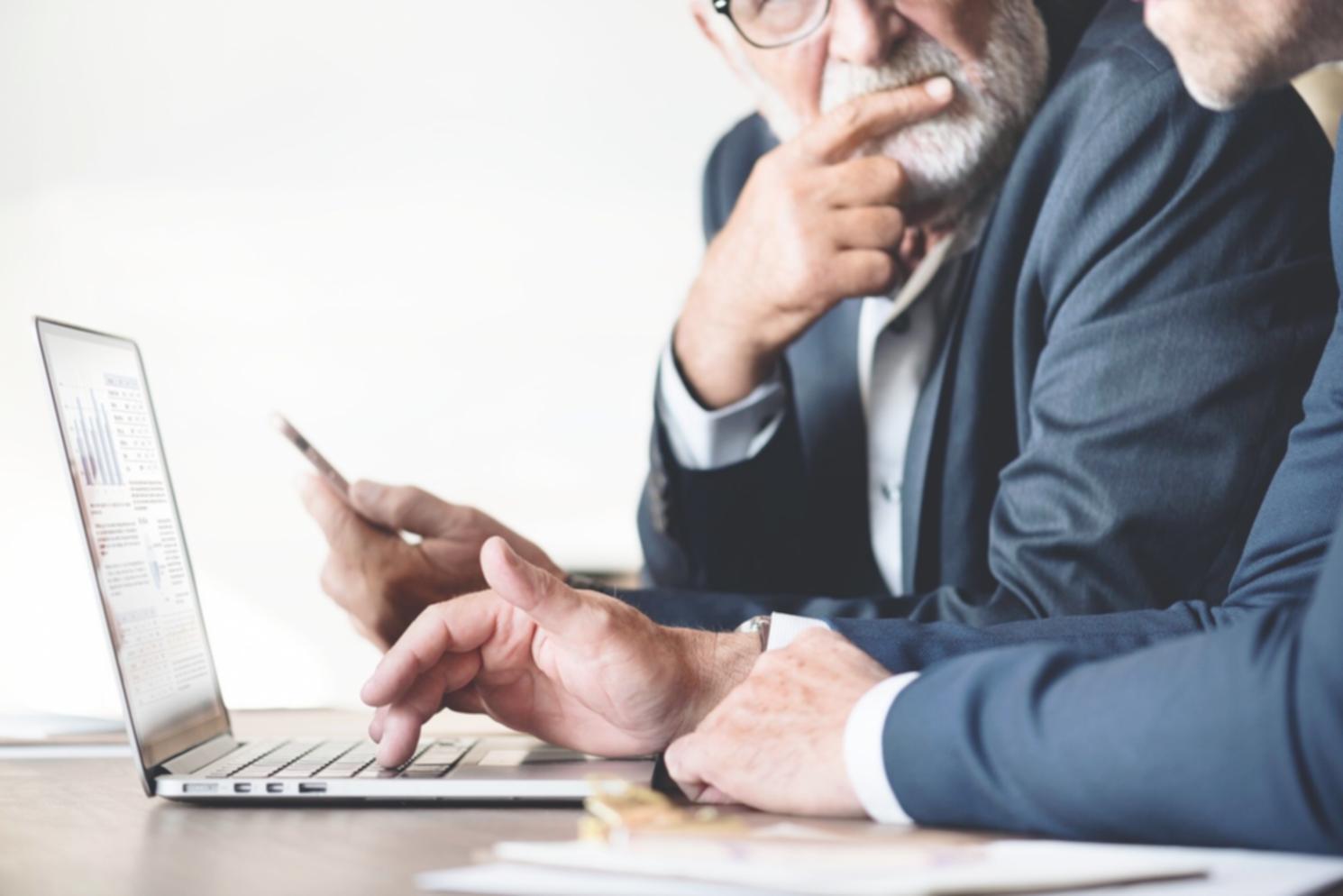 Outils de modélisation financière et tableaux de bord